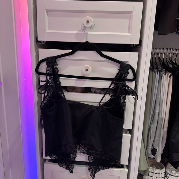 URBAN OUTFITTERS Out From Under Dolce Verano Corset Lace Embroidered Cami Top - Picture 7 of 9